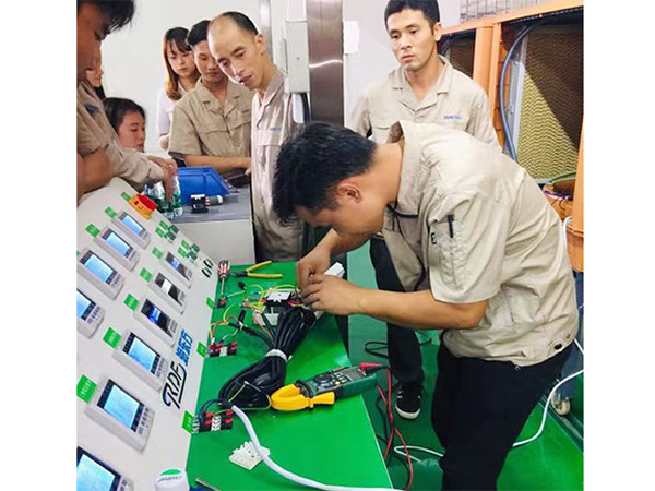 潤(rùn)東方環(huán)?？照{(diào)配件測(cè)試