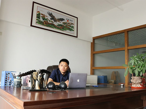 潤東方環(huán)?？照{(diào)銷售經(jīng)理辦公室