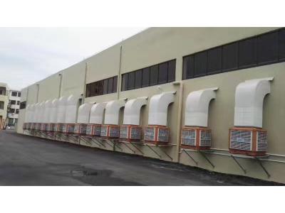 柬埔寨客戶在潤東方廠家訂購98臺環(huán)保空調冷風機